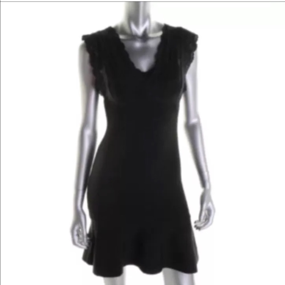 Guess BNWT Black Ponte Cap Sleeves Cocktail Dress